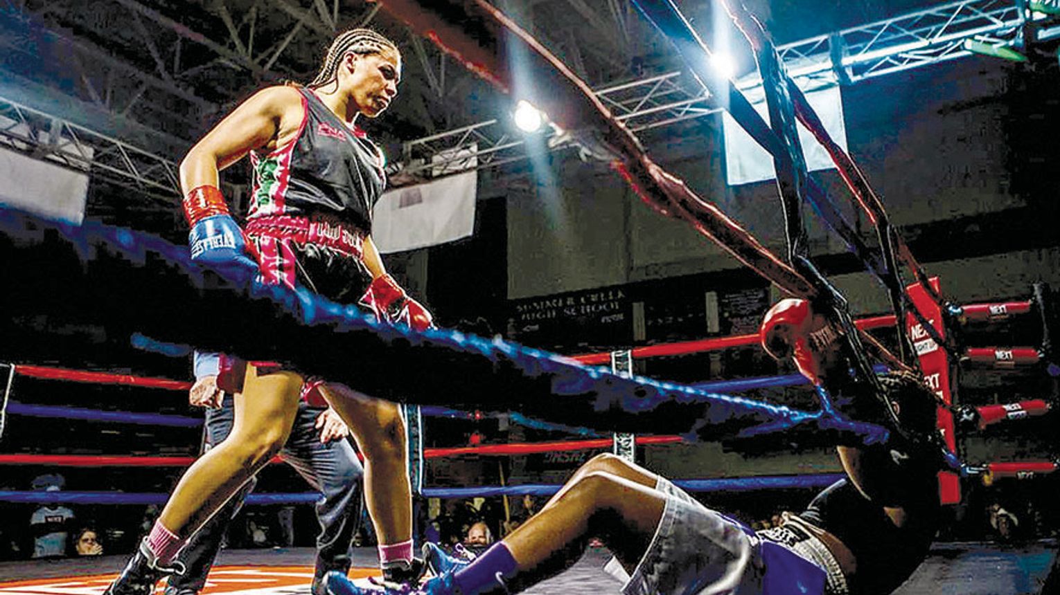 Boxers punches her way back