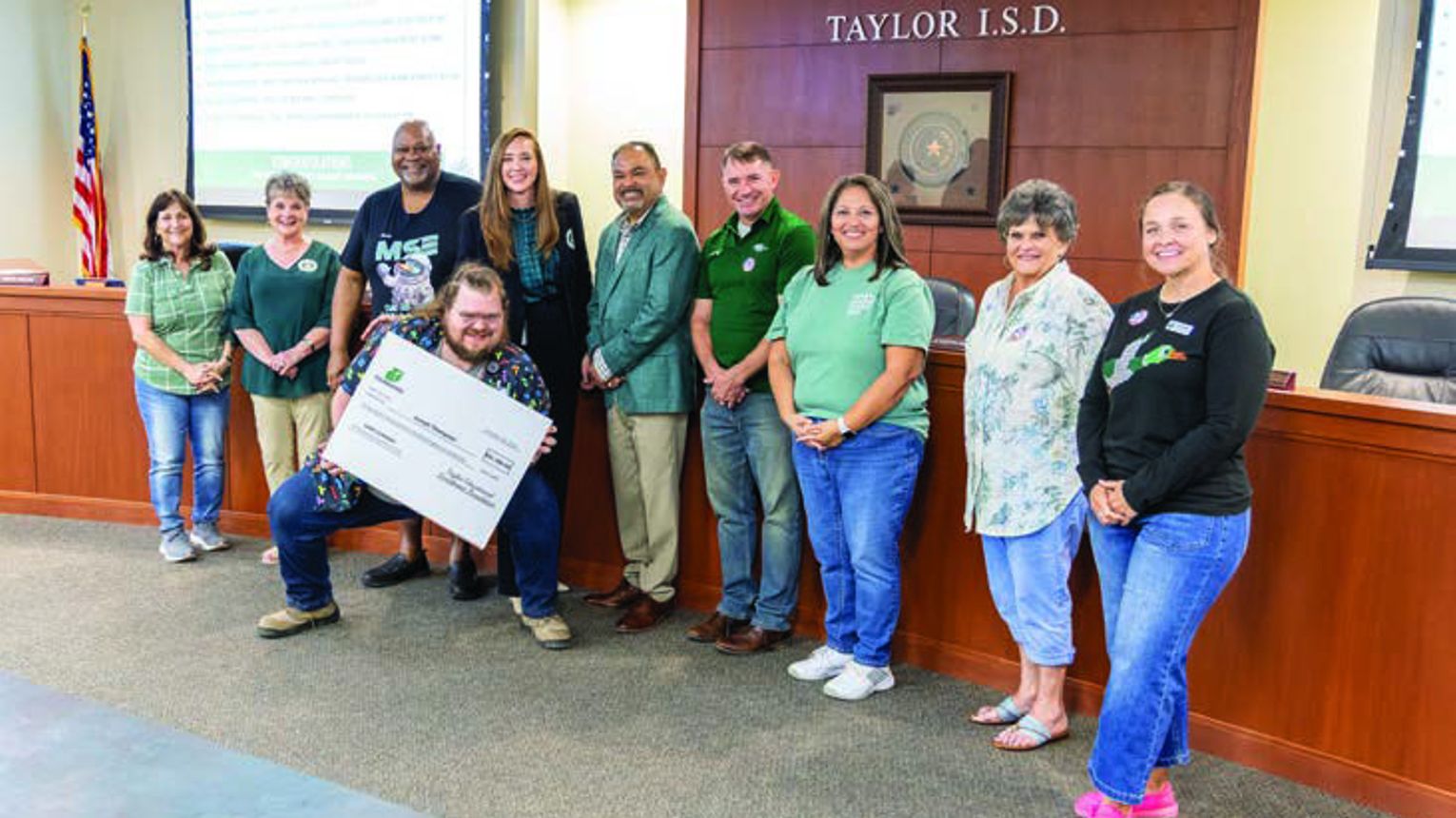 Taylor ISD teachers receive grant, note student excellence