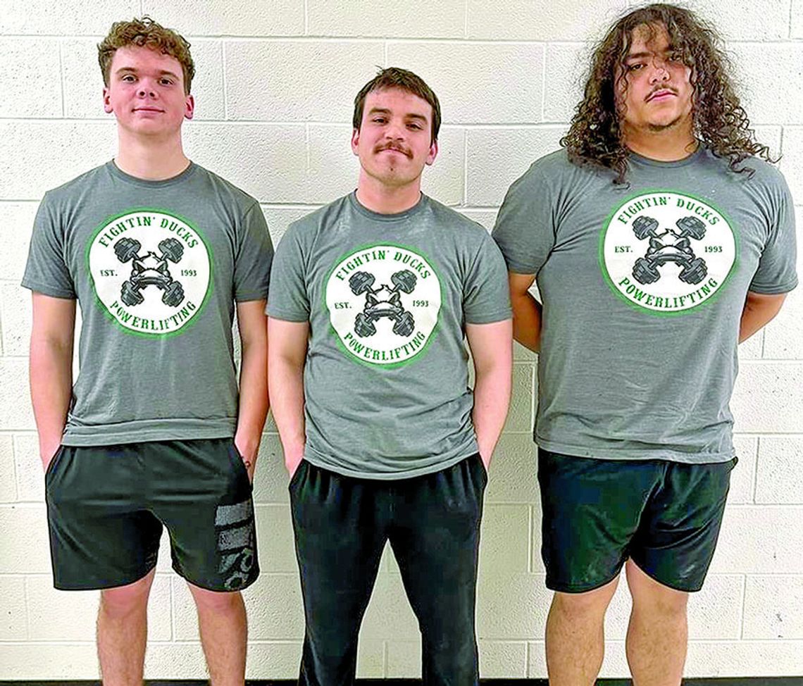 Area lifters flex at regionals