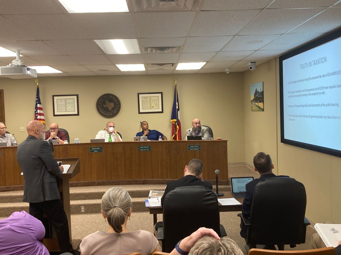 Jeffrey Wood speaks at the city council meeting Aug. 25.