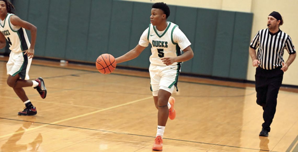 Ducks close 1-2 in Navarro tourney Ducks close 1-2 in Navarro tourney