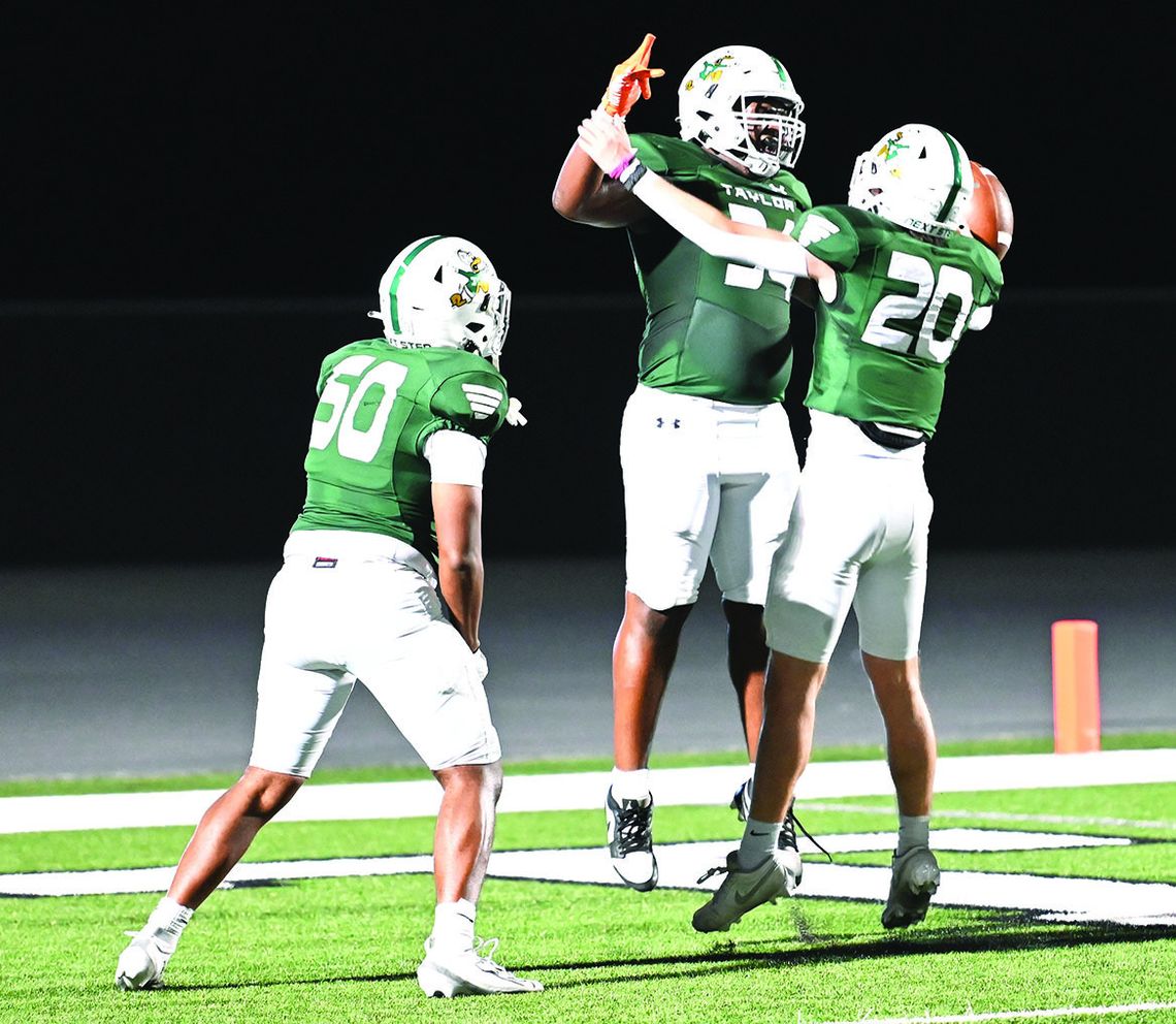 Ducks soar past Raiders, 62-0