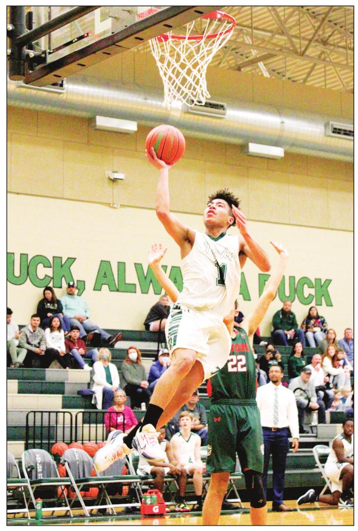 Shaivion Warren goes up for the layup against a Gateway defender Jan. 21. Photos by Matt Hooks