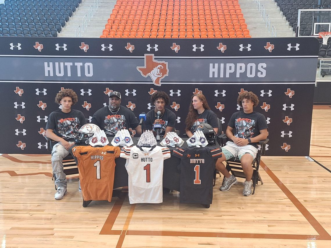 Fields commits to Oklahoma Fields commits to Oklahoma
