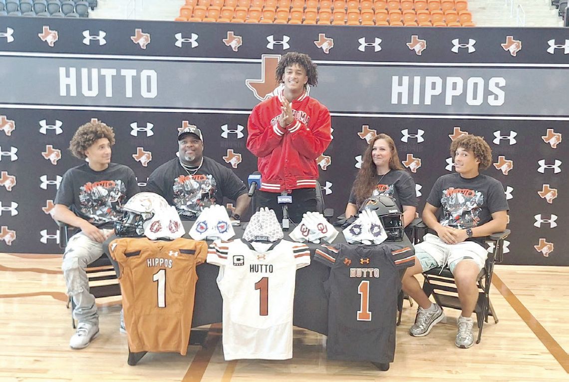 Fields commits to Oklahoma