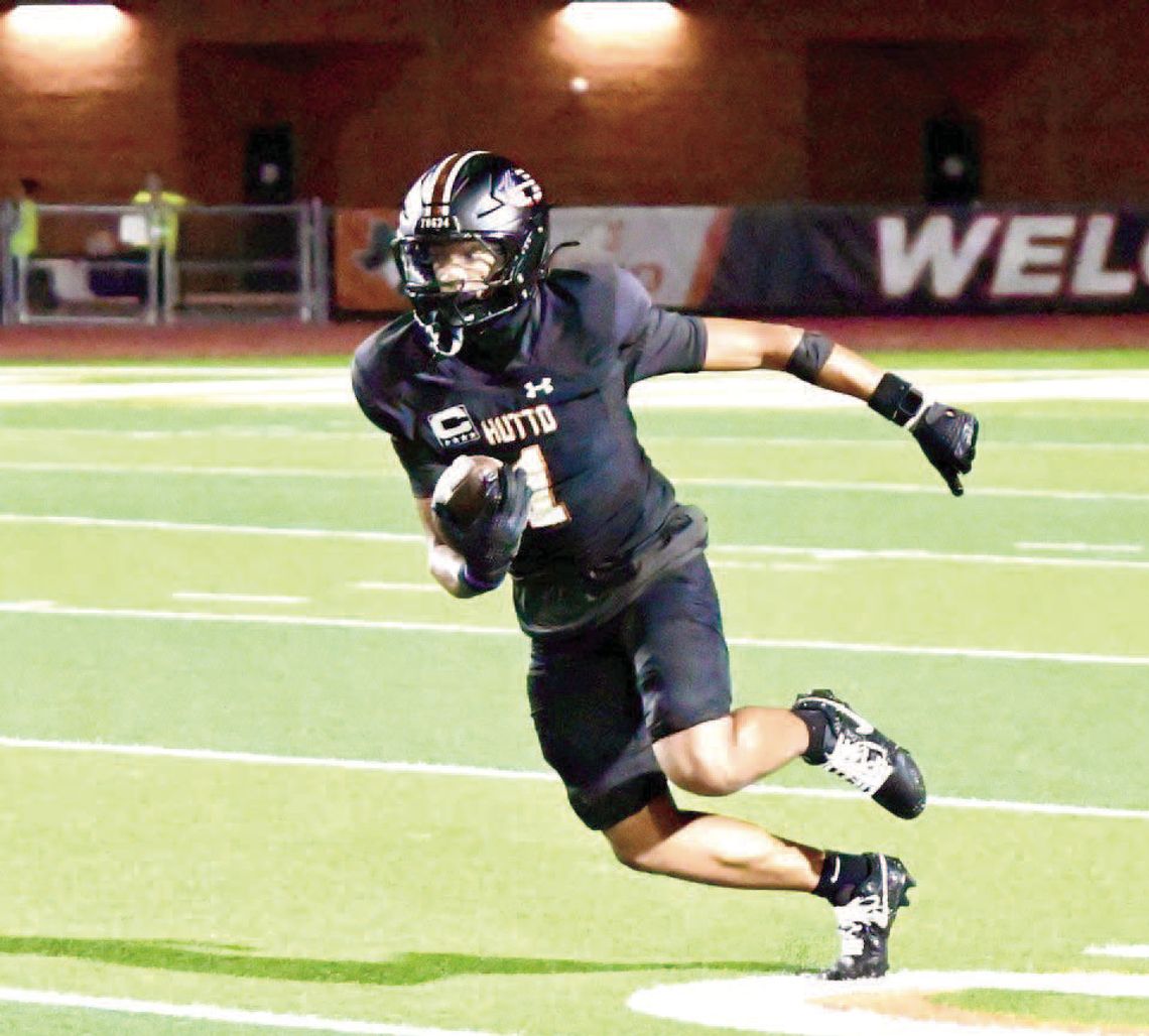 FIELDS EARNS PRESEASON ALL-STATE HONORS FIELDS EARNS PRESEASON ALL-STATE HONORS