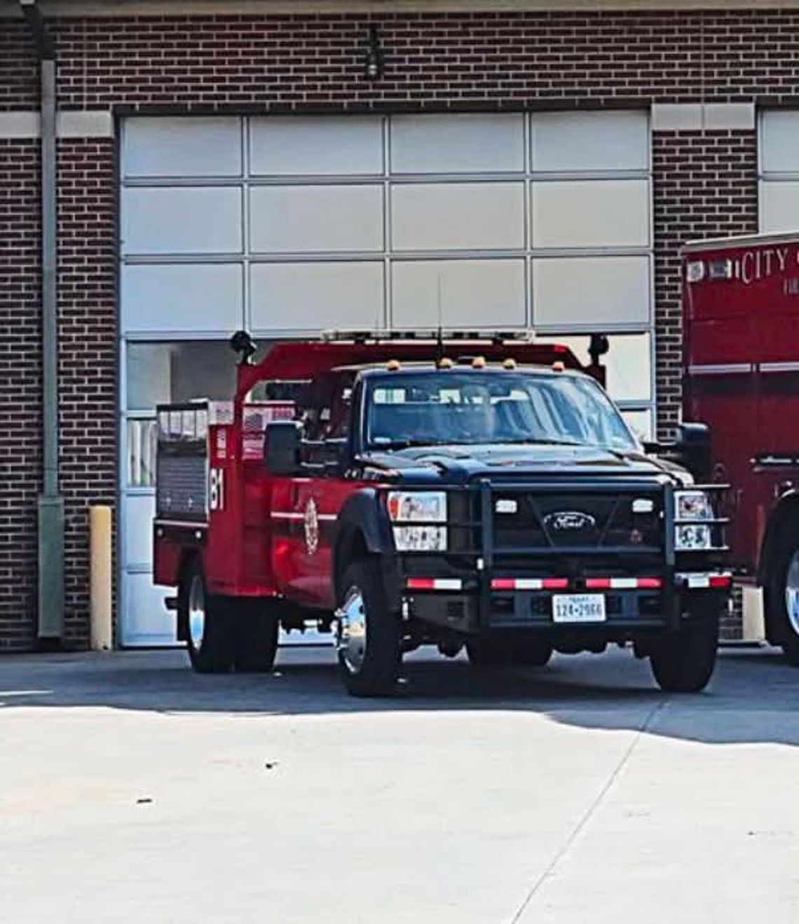 Fire truck stranded on railroad tracks heading to fire Fire truck stranded on railroad tracks heading to fire