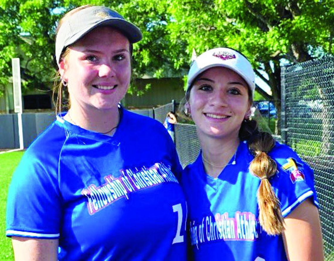 GRANGER SOFTBALL REPRESENTS AT FCA VICTORY BOWL