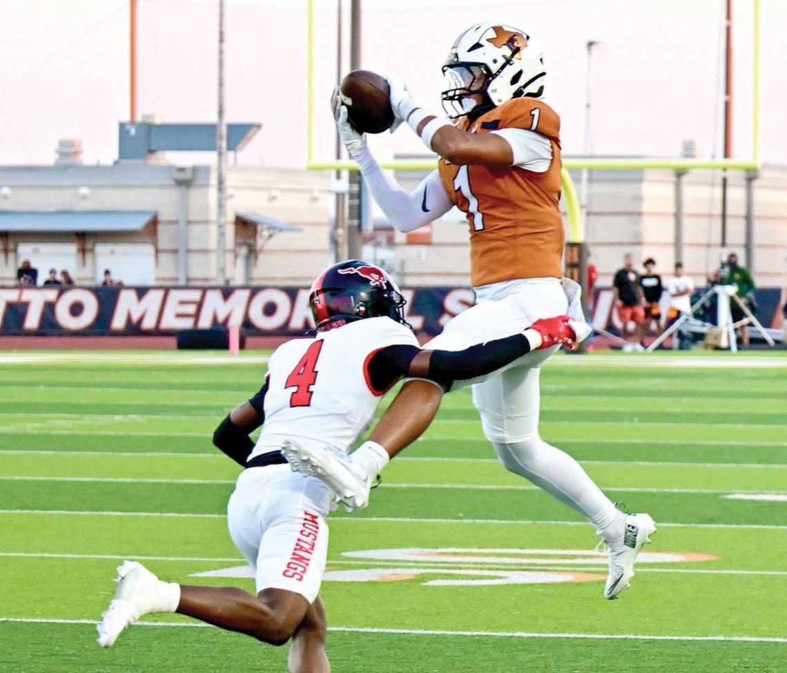 Hippos dominate Mustangs, 56-7