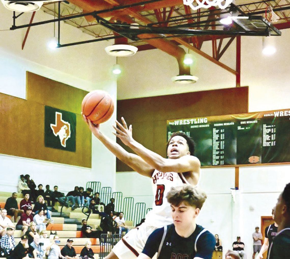 Hippos win third straight versus Raiders