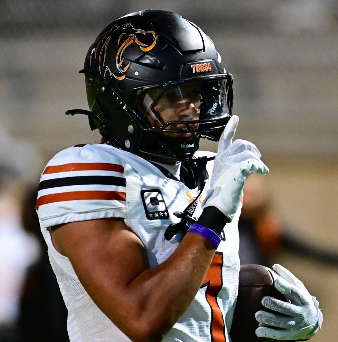 Hutto defeats Rouse on road Hutto defeats Rouse on road