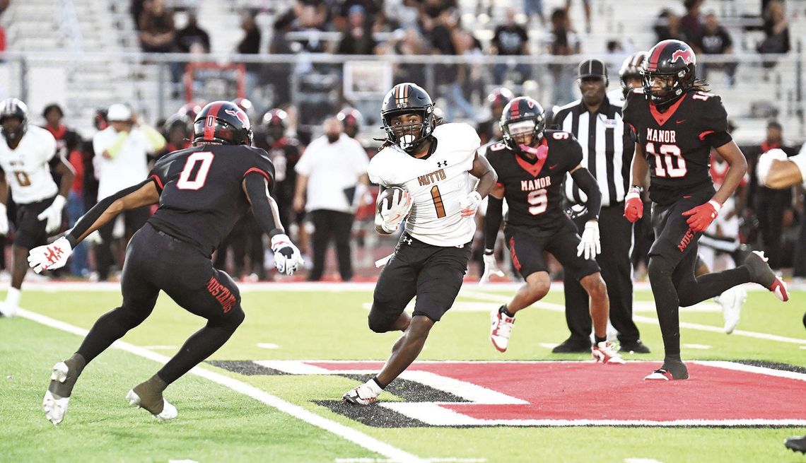 Hutto faces Westwood in district clash