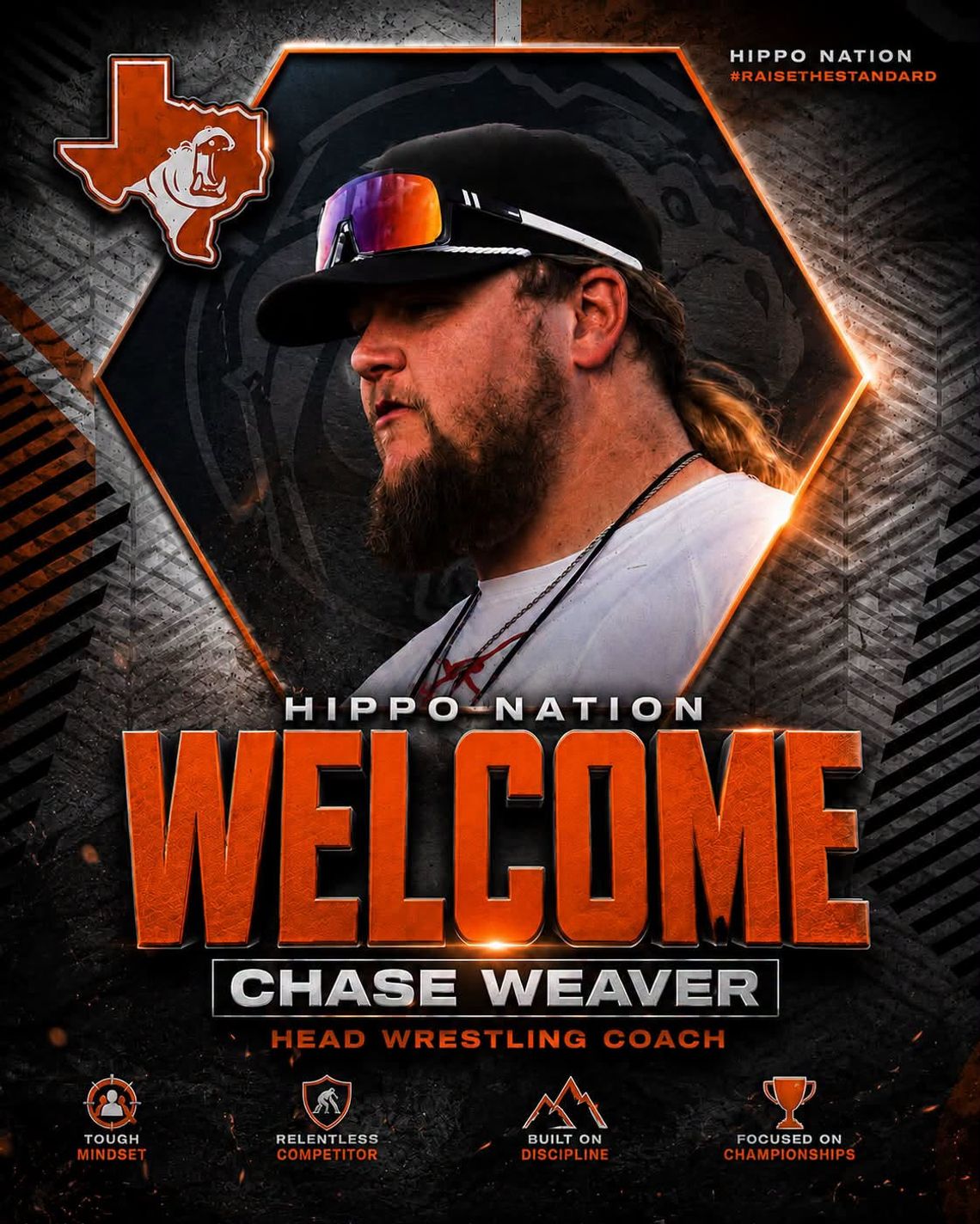 Hutto hires Weaver as wrestling, O-line coach