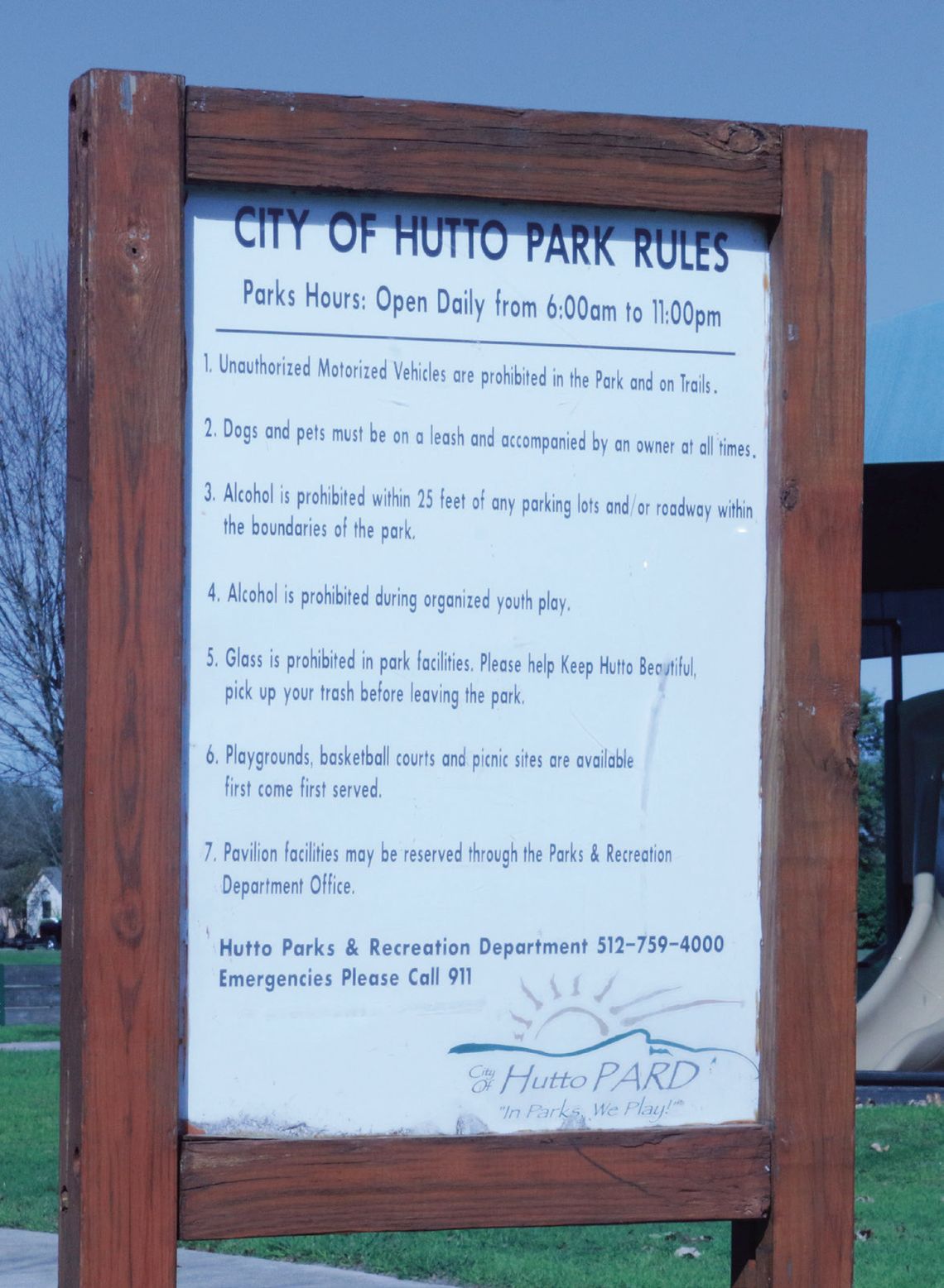 Park signage awaiting updated regulations at Fritz Park in Hutto. PPhoto by Edie Zuvanich.