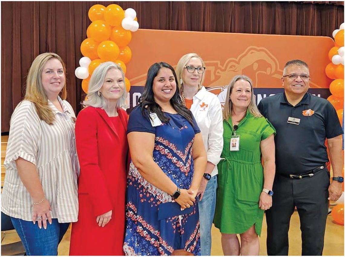 Hutto teacher wins prestigious prize
