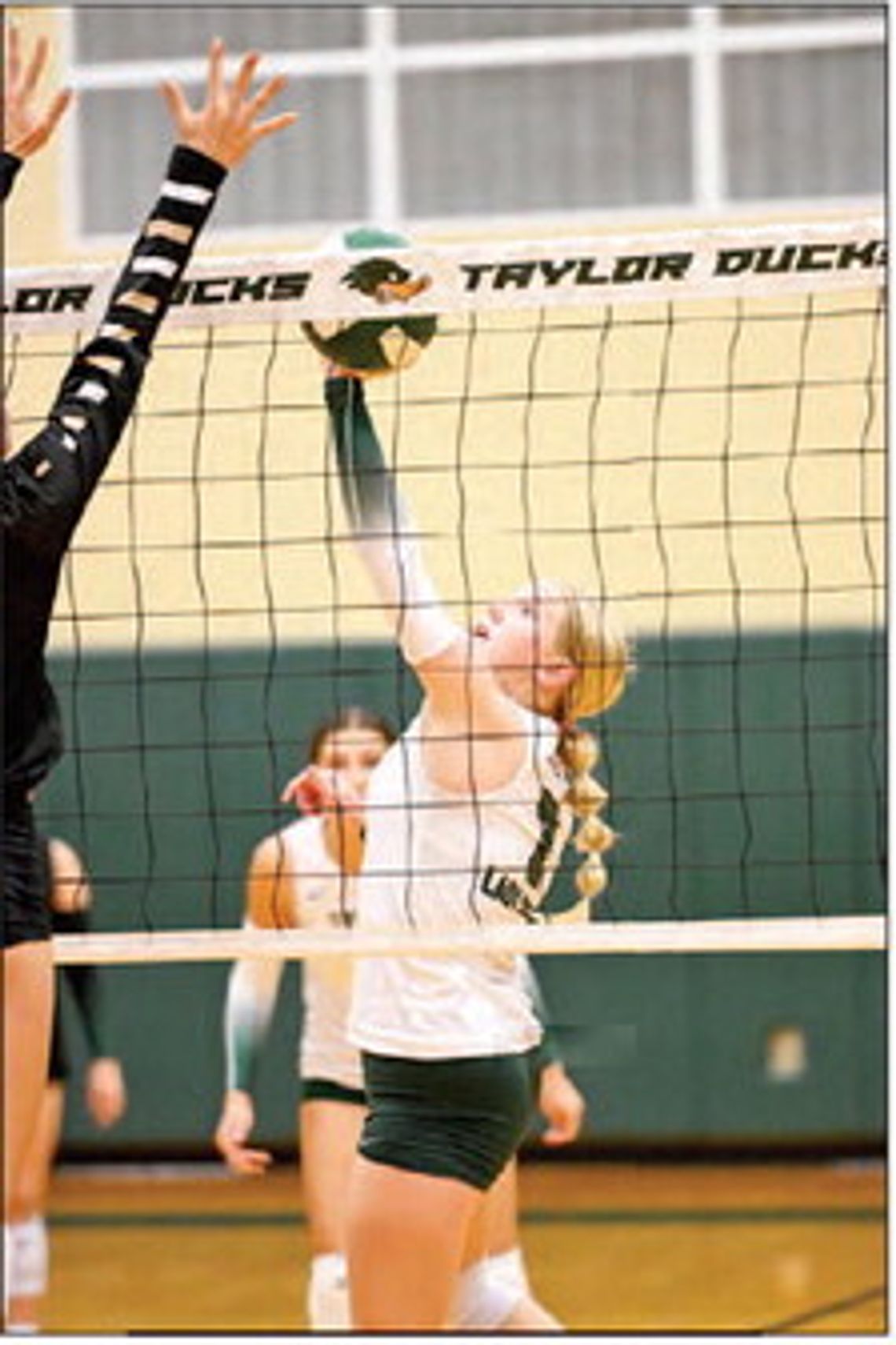 Lady Ducks fall in straight sets to Giddings Lady Ducks fall in straight sets to Giddings