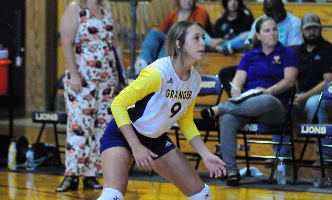 Lady Lion Mattie Wilkie gets set for a serve during a game last season.