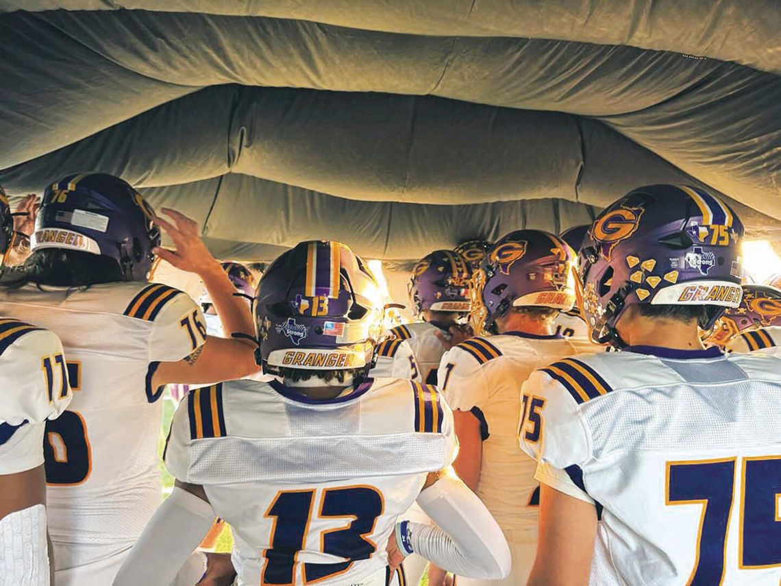 Lions dominate Eagles, 59-0