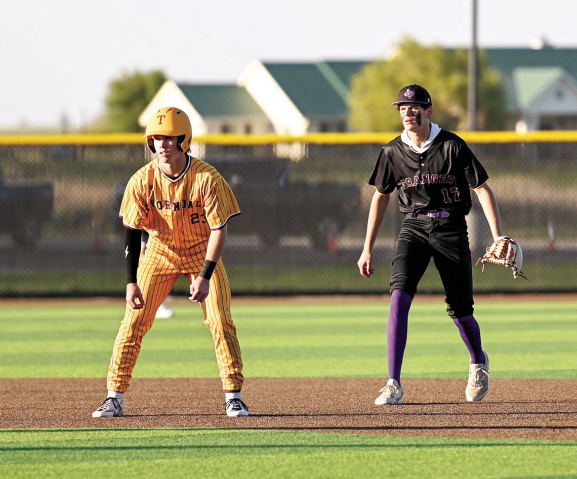 Lions dominate Tigers in five innings