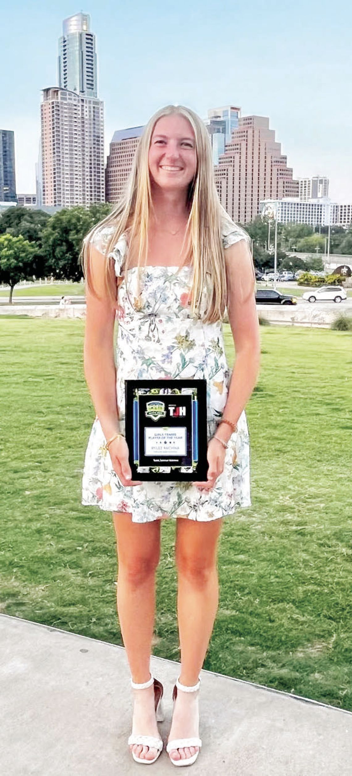 Michna named Austin Area Girls Tennis Player of the Year