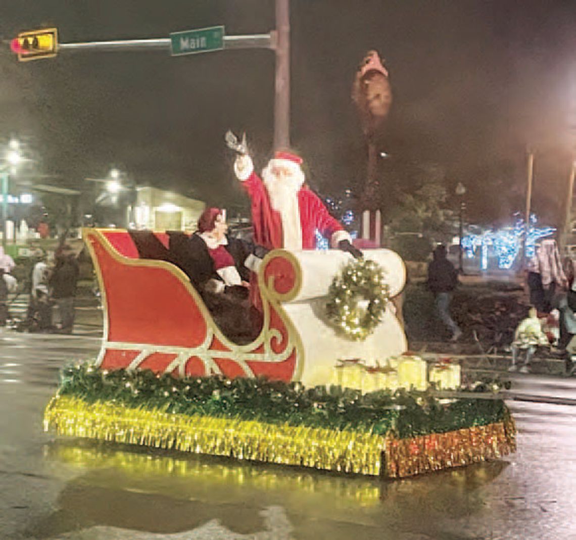 Parade, tree lighting this weekend