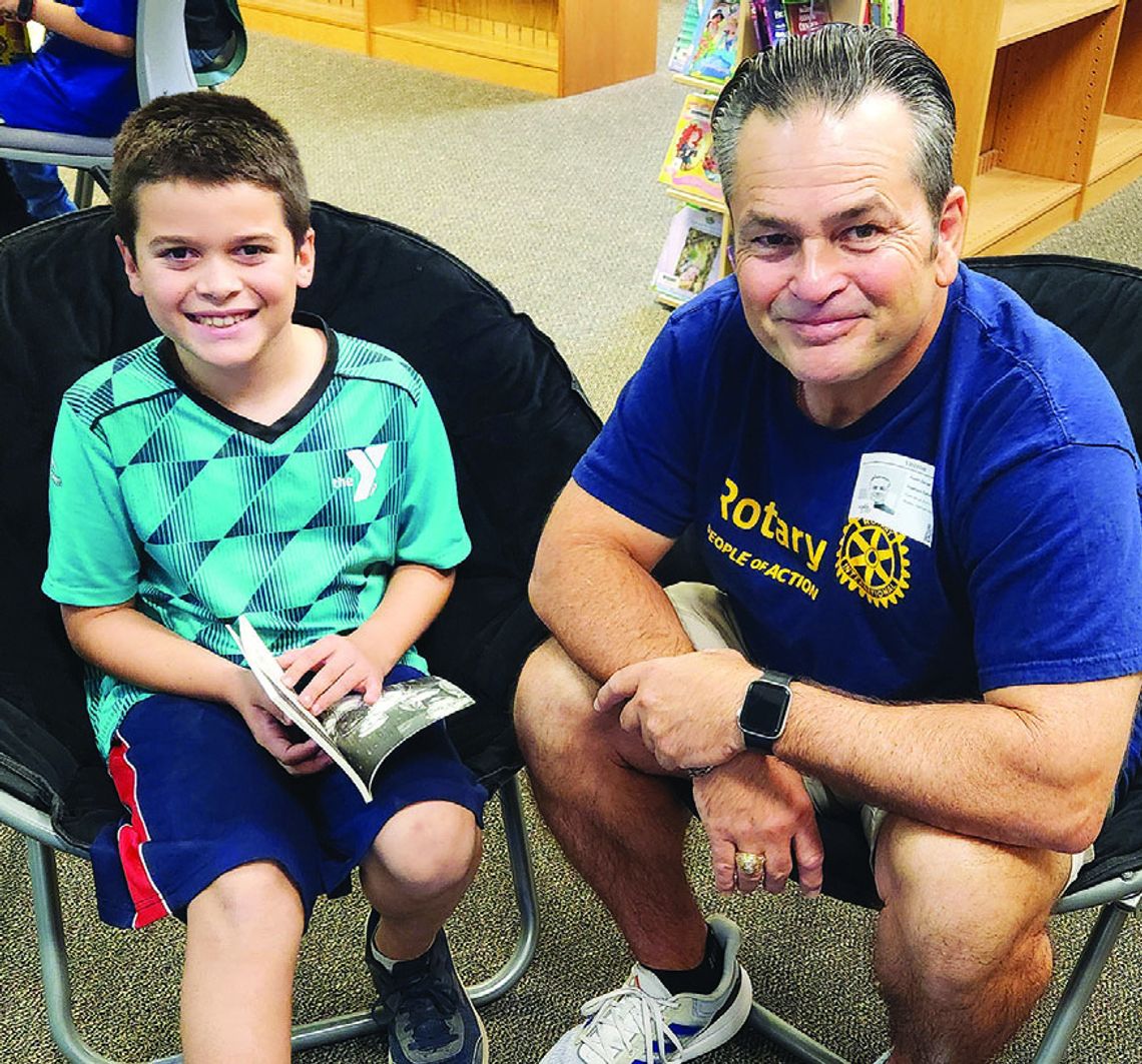 Rotary Club gifts books to elementary schools