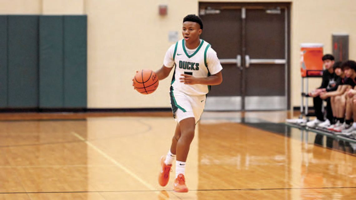 Taylor downs Caldwell, 73-46 move to 2-0