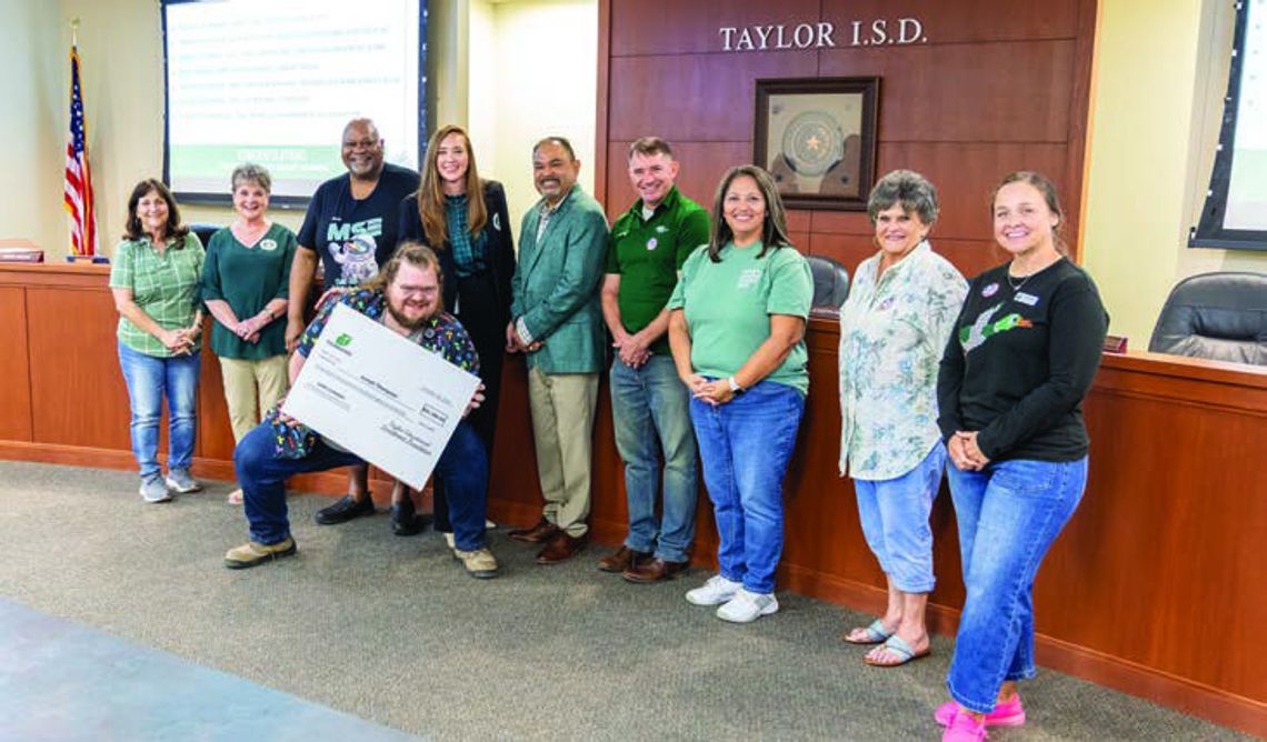 Taylor ISD teachers receive grant, note student excellence
