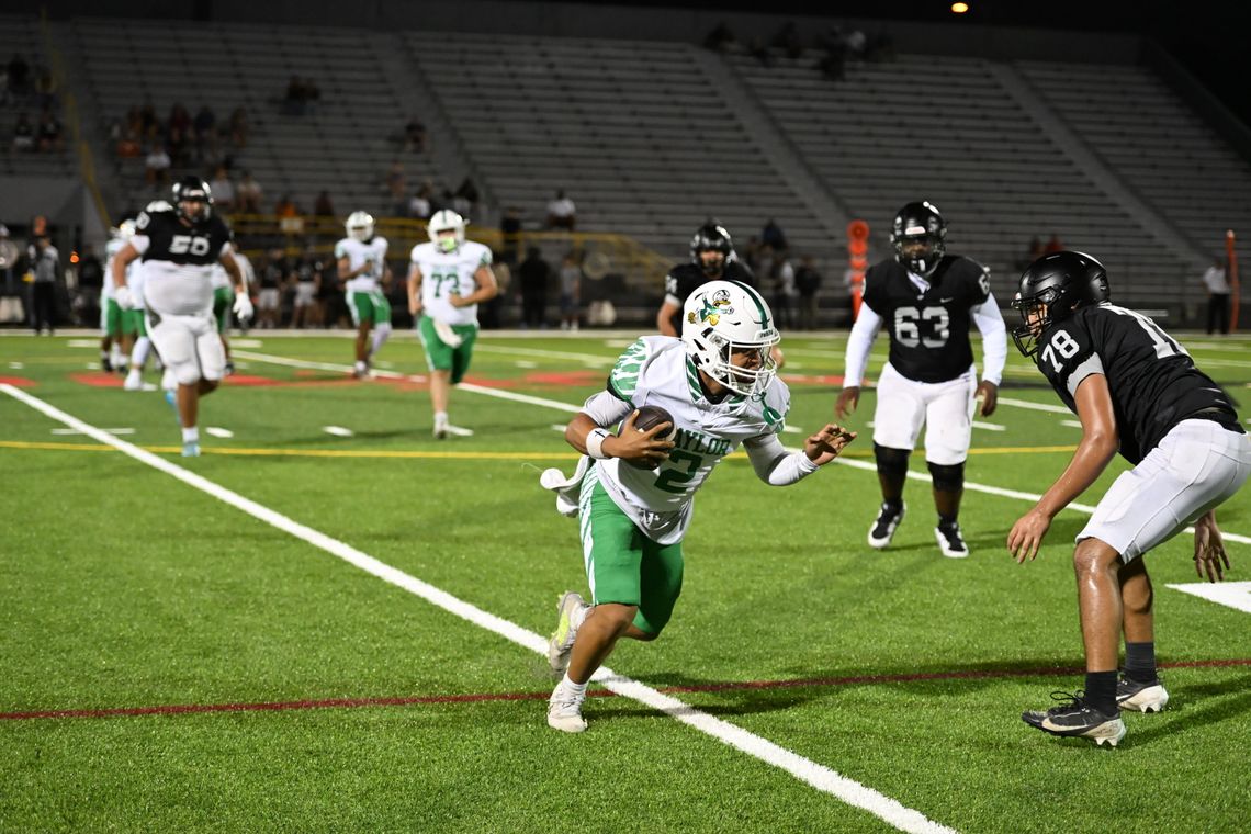 Taylor rolls past Burnet, moves to 2-0