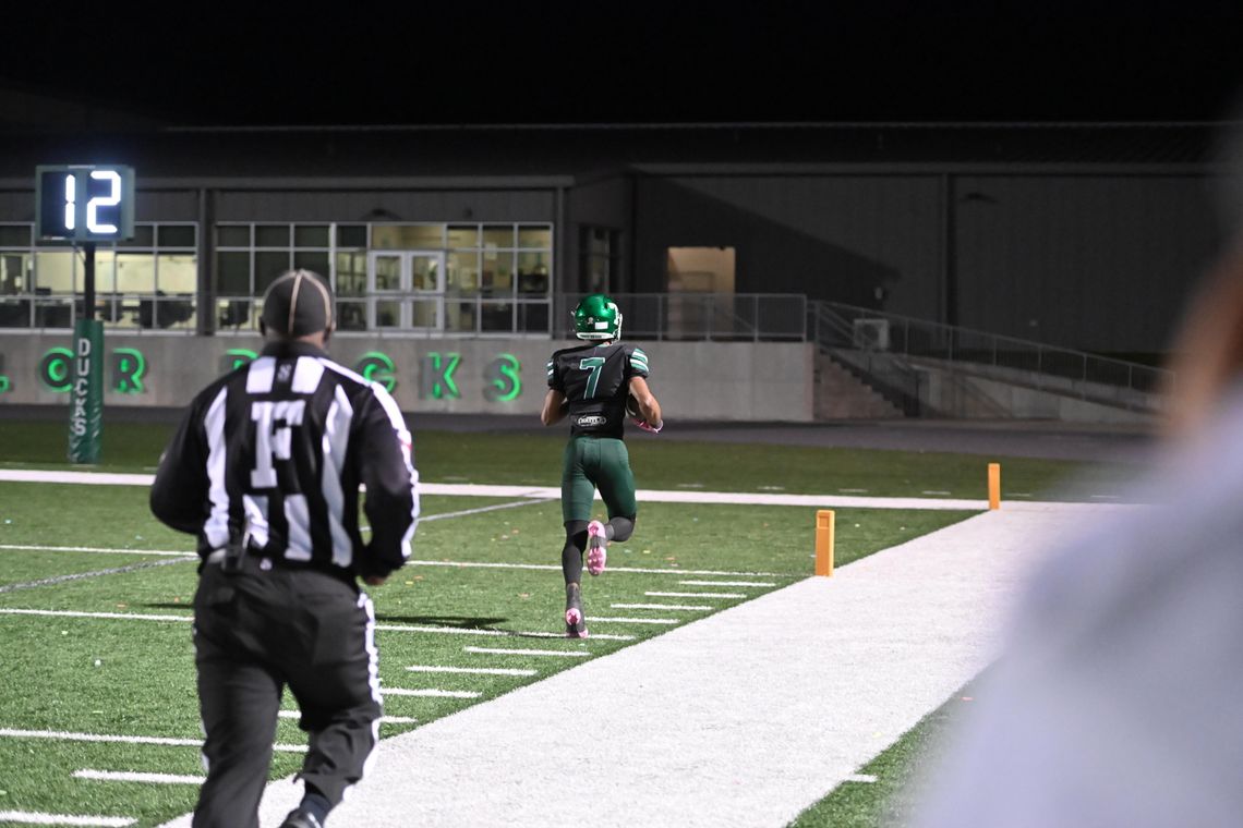 Taylor takes down Jaguars Taylor takes down Jaguars