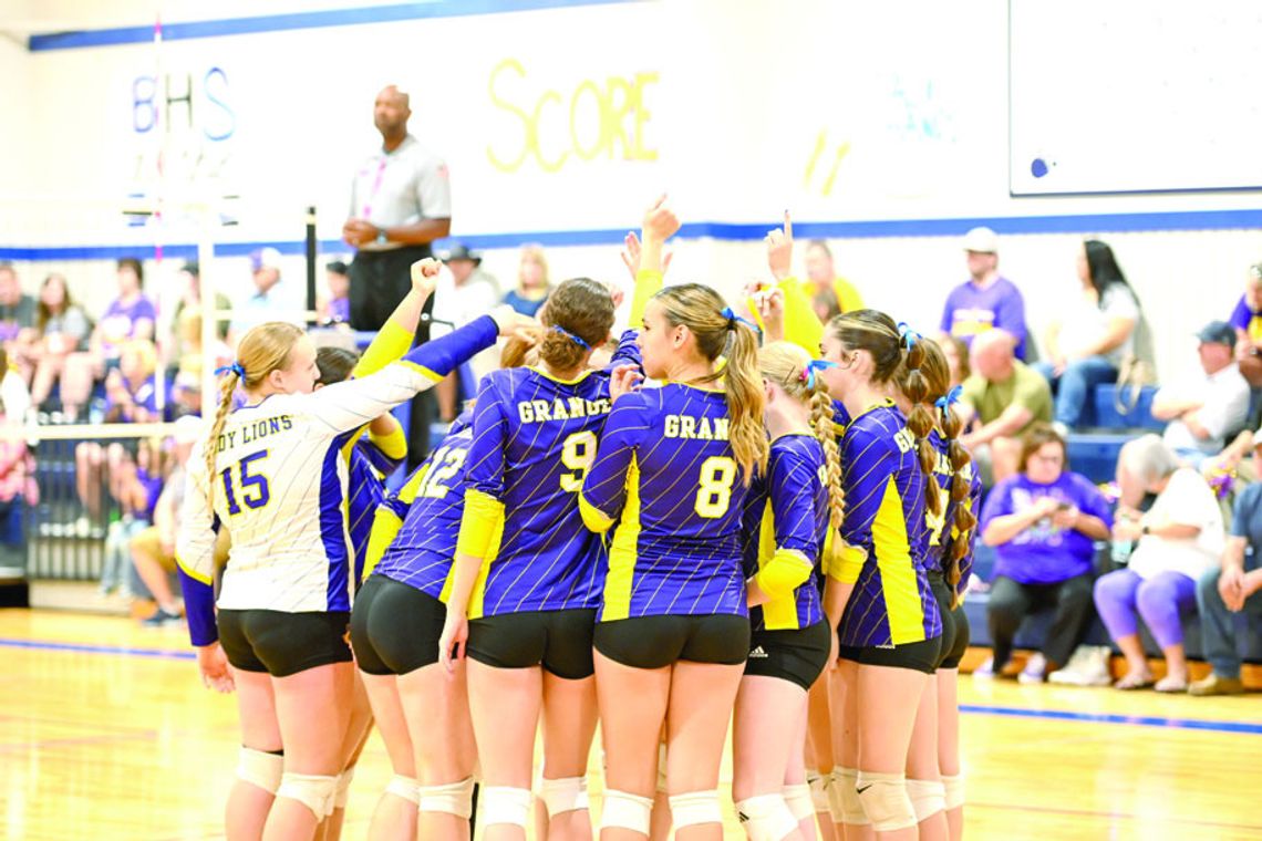 Thrall, Granger volleyball teams open playoffs Thursday