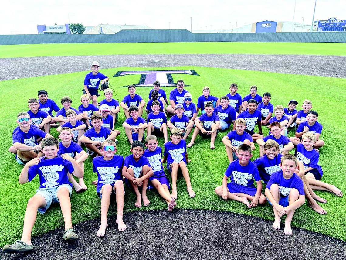 Thrall hosts youth summer baseball camp