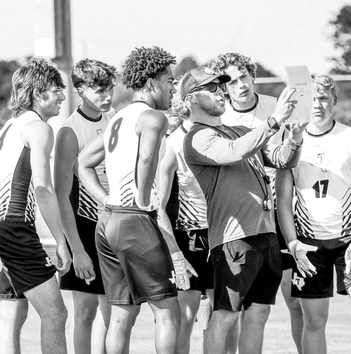 Thrall releases 2025-26 football schedule