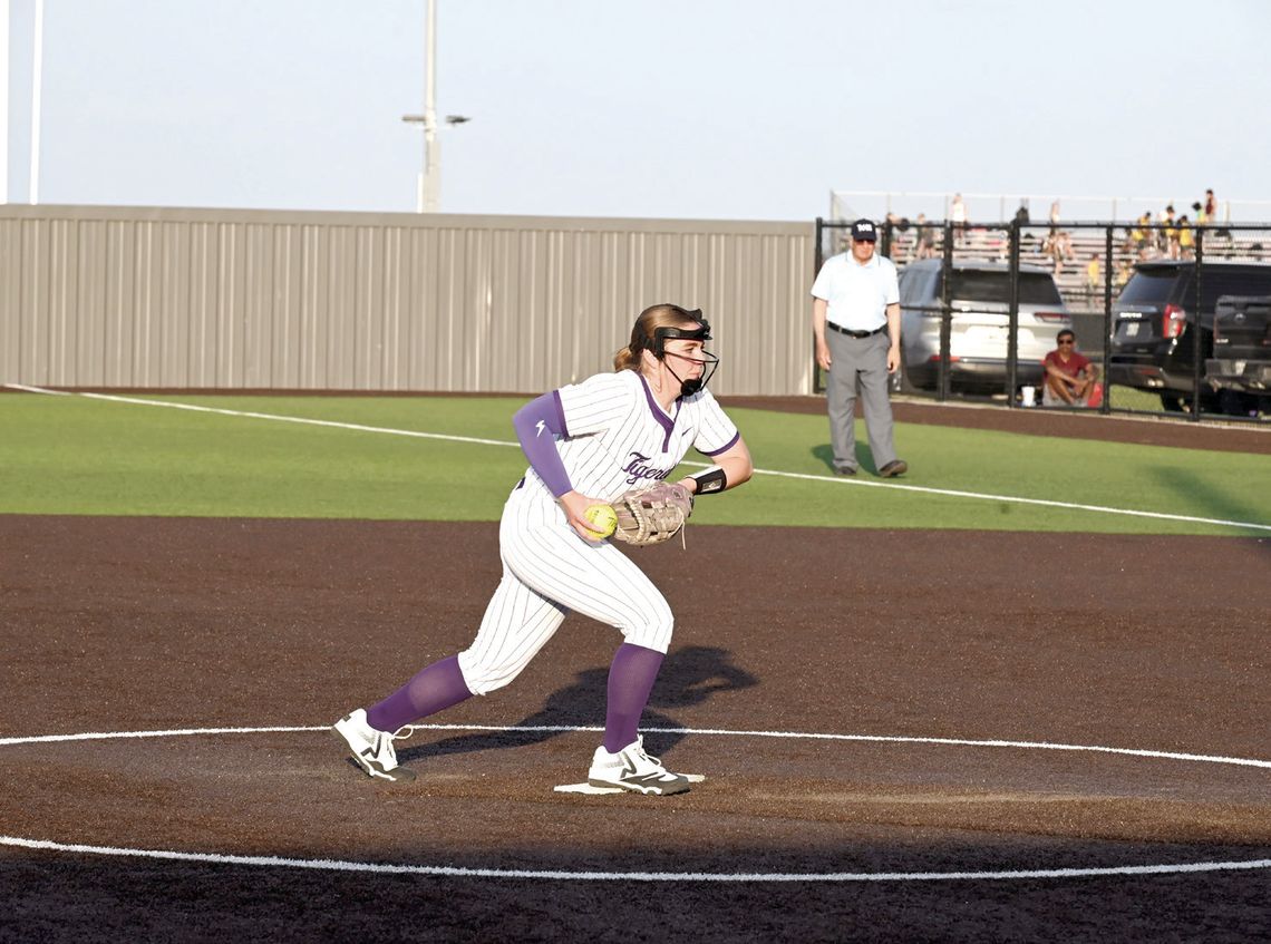 Tigerettes sweep Cameron, remain undefeated in district