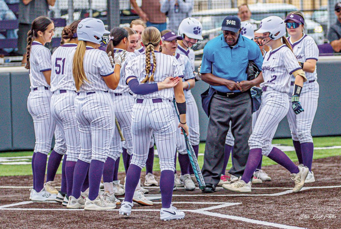 Tigerettes topple Rogers, 7-1 Tigerettes topple Rogers, 7-1