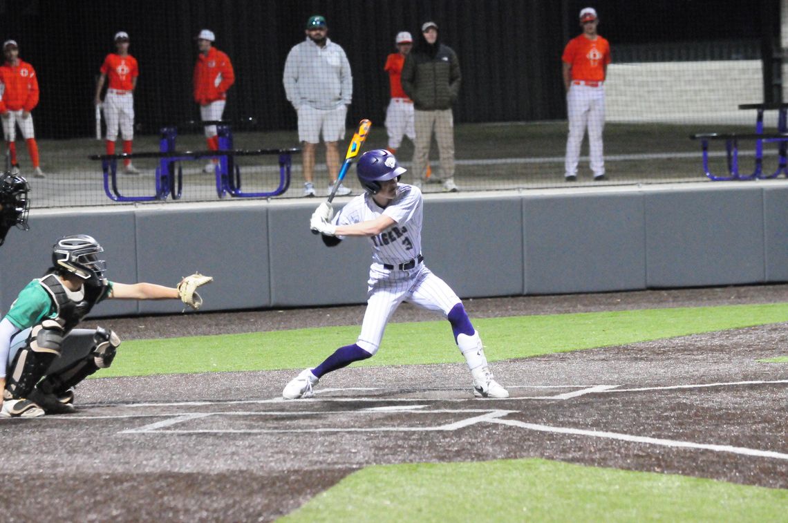 Thrall Tigers Jack Gustafson threw 6.1 innings giving up one run in a 2-1 victory over Orange Grove to advance to the state finals.
