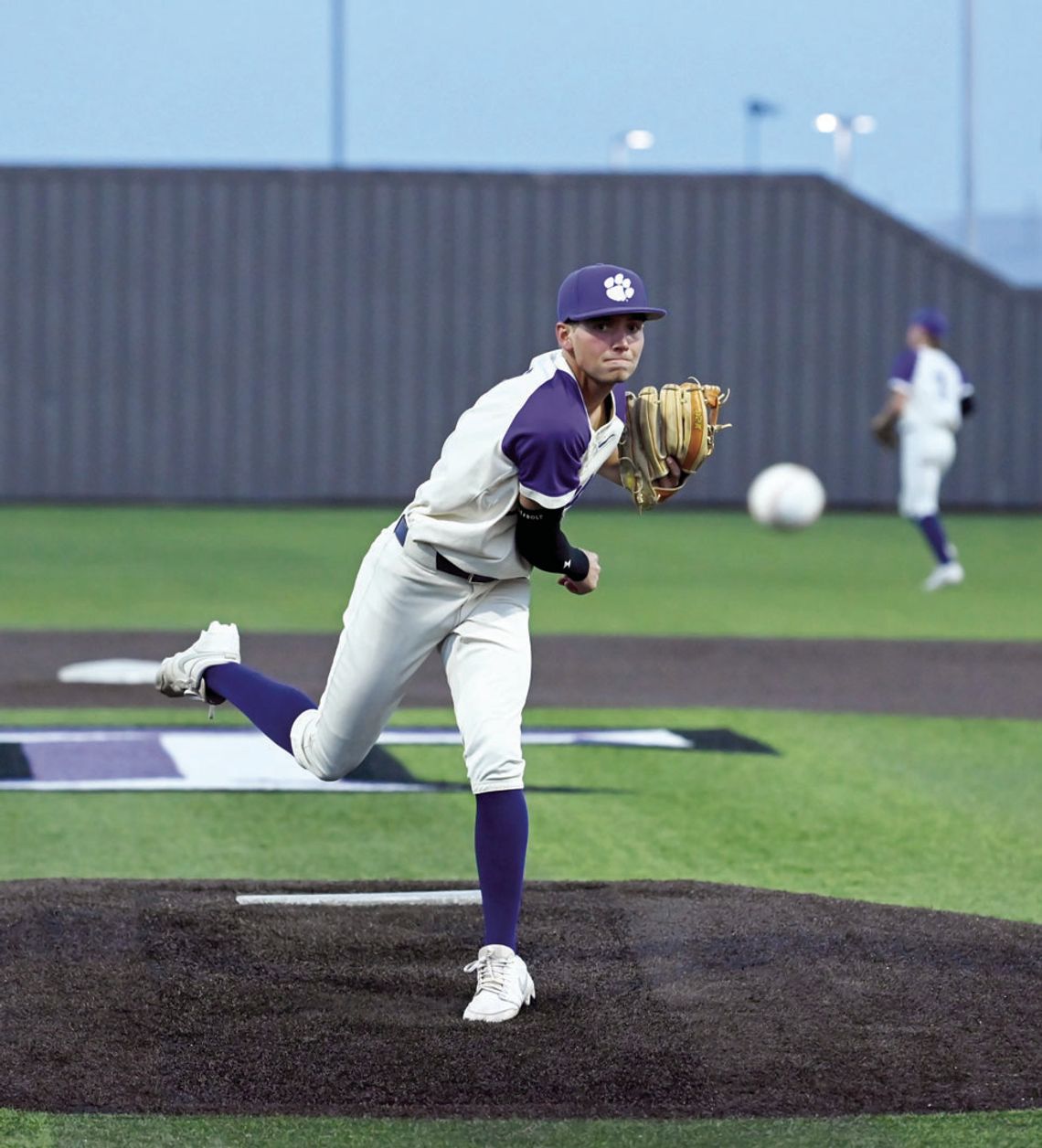 Tigers down Eagles, 4-1 Tigers down Eagles, 4-1