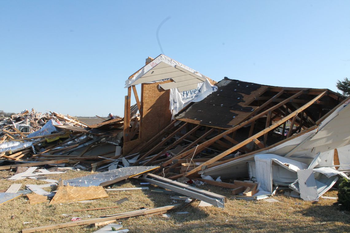 Survivors of the March 21 tornado can seek assistance at the Williamson County Expo Center this week. Photo by Fernando Castro