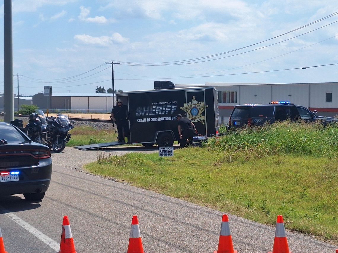 One dies after train, vehicle collide outside of Hutto City Limits
