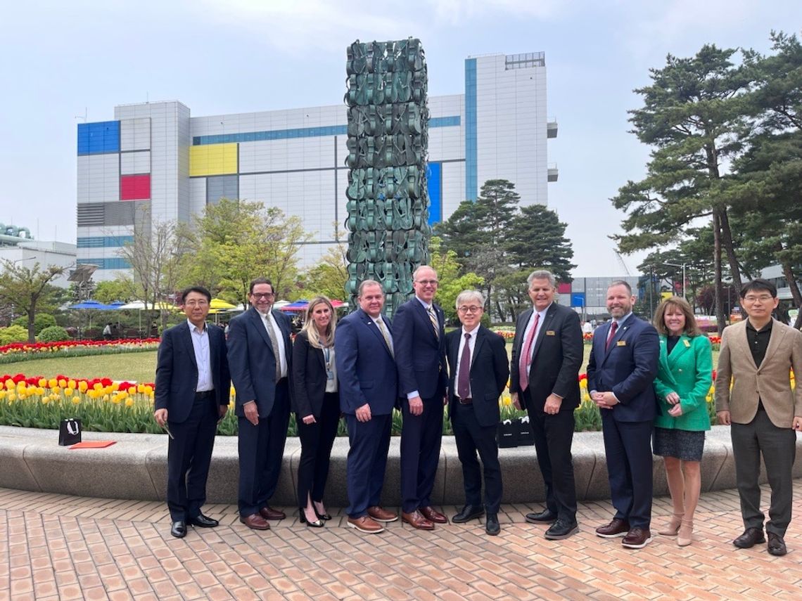 The delegation visited with executives from Samsung. (from left) Sung Min Hong (Samsung EVP, Head of Foundry Human Resources Team), Dave Porter (Executive Director, WilCo EDP), Dana Harris (Samsung), Precinct 4 Commissioners Russ Boles, Taylor Mayor Brandt Rydell, President Si Young Choi (...