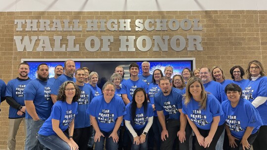 Thrall students and staff wore Team Brandon shirts to support Brandon Ford and his endeavor to raise money and awareness through Juvenile Diabetes Research Foundation.  Courtesy photo