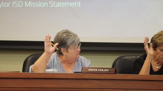 Trustee Anita Volek introduced the motion to vote on beginning contract negotiations with Steve Flores after a lengthy closed session. Photo by Hunter Dworaczyk